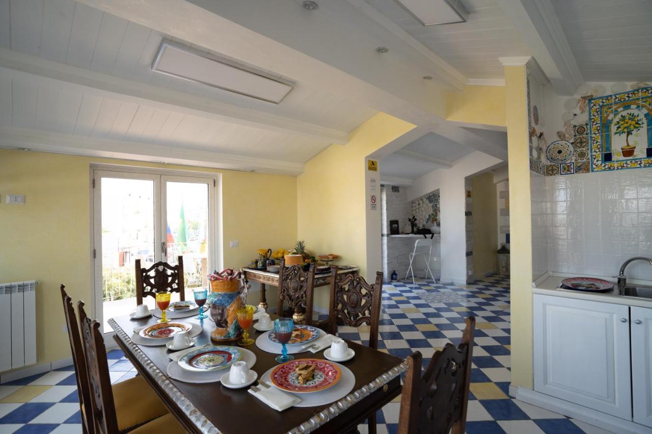 Cassiodoro Suite B&B Marina di Davoli Extérieur photo